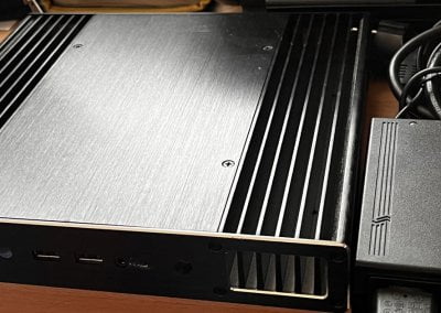 Intel NUC I5 / 8GB RAM / 240GB SSD [VERKOCHT]